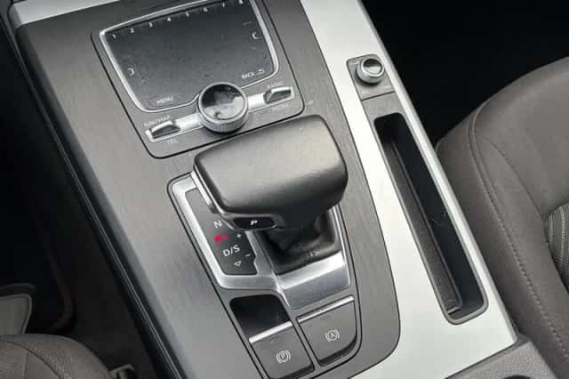 Audi Q5 (2021) thumbnail 21