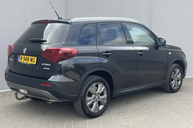 Suzuki Vitara (2020) thumbnail 3