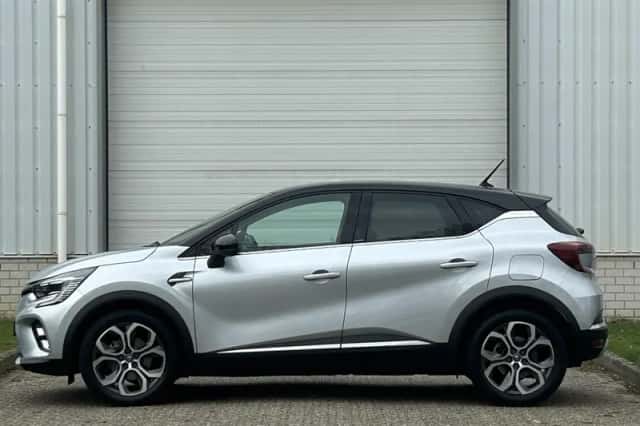 Renault Captur (2021) thumbnail 12