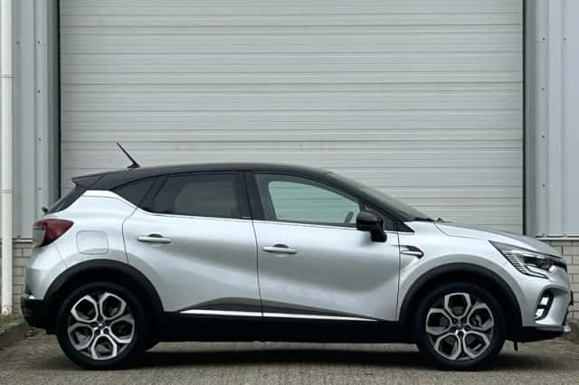 Renault Captur (2021) thumbnail 19