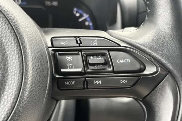 Toyota Yaris Cross (2021) thumbnail 12