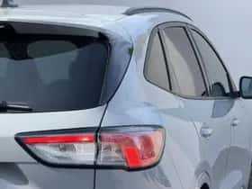 Ford Kuga (2024) thumbnail 33