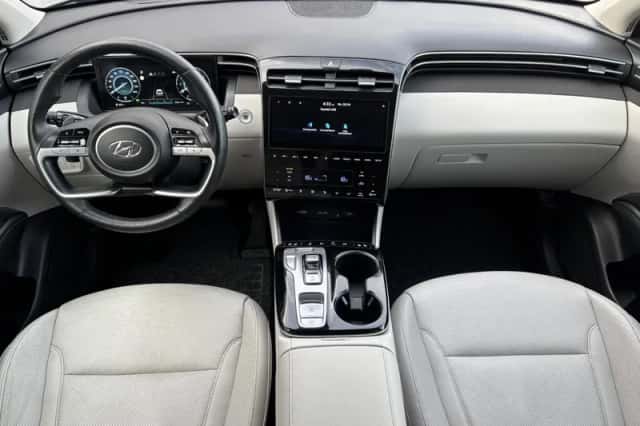 Hyundai Tucson (2021) thumbnail 2