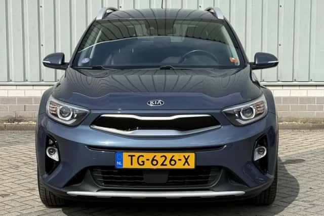 Kia Stonic (2018) thumbnail 27