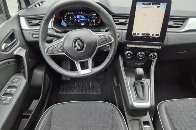 Renault Captur (2024) thumbnail 37