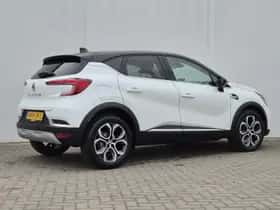 Renault Captur (2024) thumbnail 6