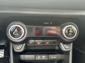 Kia Picanto (2019) thumbnail 16