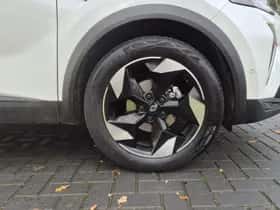 Renault Captur (2024) thumbnail 24