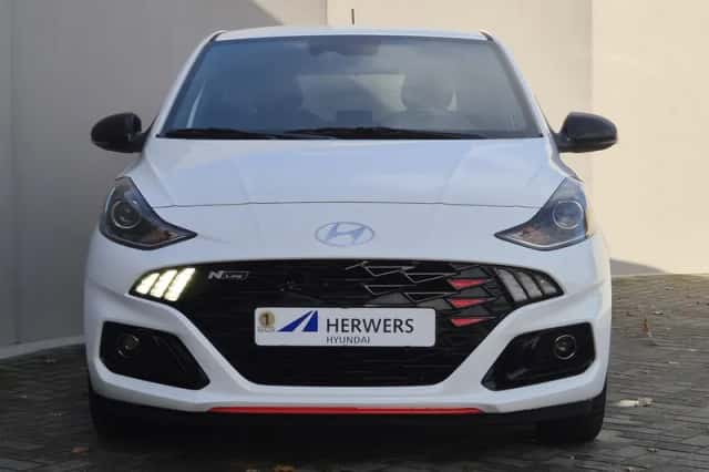 Hyundai i10 (2023) thumbnail 18