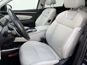 Hyundai Tucson (2021) thumbnail 9