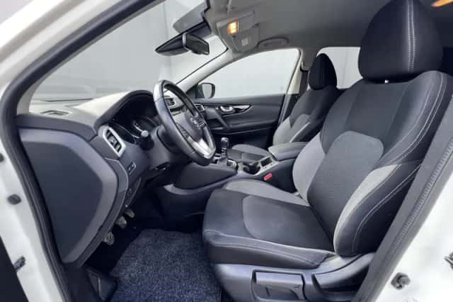 Nissan Qashqai (2021) thumbnail 8