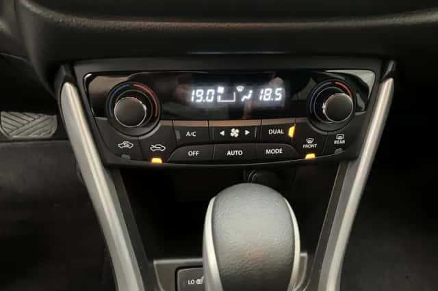 Suzuki S-Cross (2019) thumbnail 20