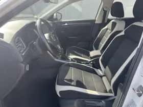 Volkswagen T-Roc (2021) thumbnail 34
