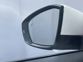 Volkswagen T-Roc (2021) thumbnail 46