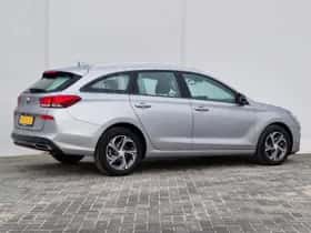 Hyundai i30 (2023) thumbnail 6