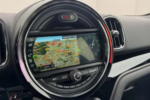MINI Countryman (2017) thumbnail 22