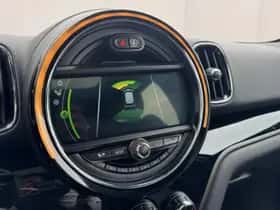 MINI Countryman (2017) thumbnail 27