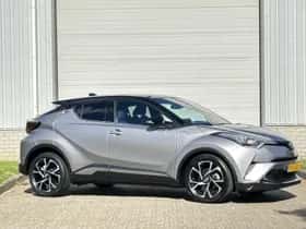 Toyota C-HR (2017) thumbnail 23