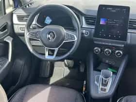 Renault Captur (2020) thumbnail 23