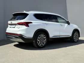 Hyundai Santa Fe (2022) thumbnail 6