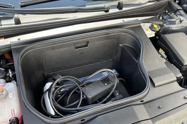 Hyundai Ioniq 6 (2023) thumbnail 31