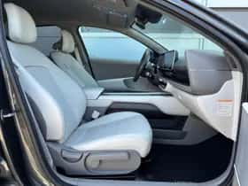 Hyundai Ioniq 6 (2023) thumbnail 36