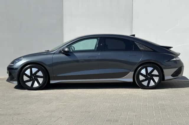 Hyundai Ioniq 6 (2023) thumbnail 10
