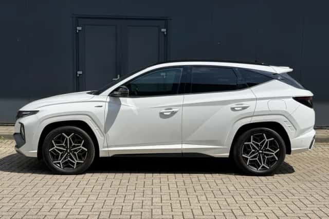 Hyundai Tucson (2022) thumbnail 9