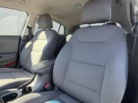 Hyundai Ioniq (2020) thumbnail 16