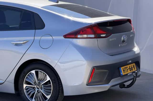 Hyundai Ioniq (2020) thumbnail 36