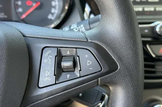 Opel Karl (2018) thumbnail 10