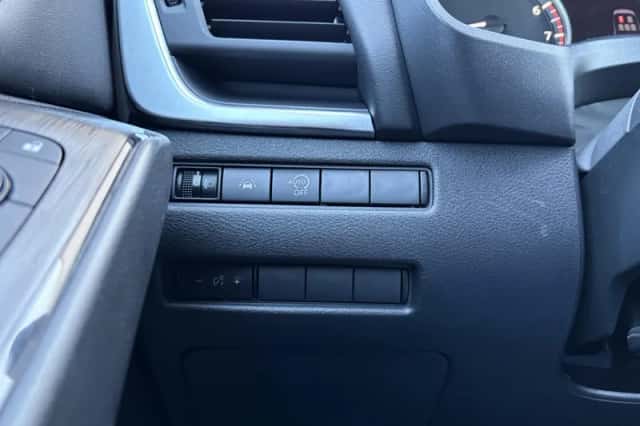 Nissan Qashqai (2022) thumbnail 14