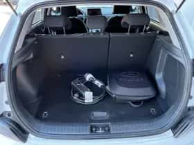 Hyundai Kona (2023) thumbnail 26
