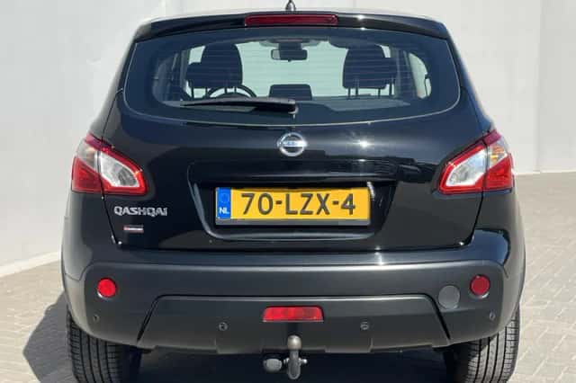 Nissan Qashqai (2010) thumbnail 36