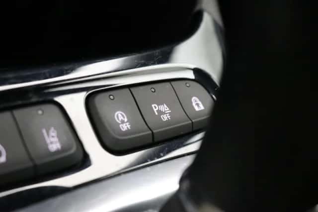 Opel Crossland (2023) thumbnail 33