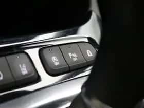 Opel Crossland (2023) thumbnail 36