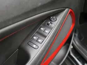 Opel Crossland (2023) thumbnail 10