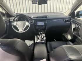 Nissan X-Trail (2016) thumbnail 5