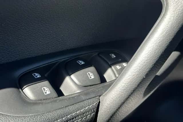 Nissan Qashqai (2020) thumbnail 13