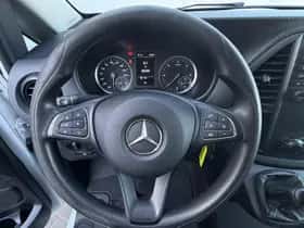 Mercedes-Benz Vito (2019) thumbnail 13