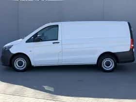 Mercedes-Benz Vito (2019) thumbnail 36