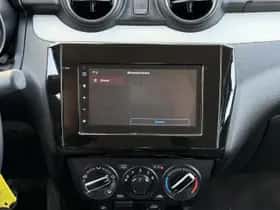 Suzuki Swift (2022) thumbnail 26