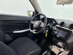Suzuki Swift (2022) thumbnail 36