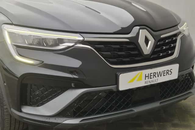 Renault Arkana (2023) thumbnail 37