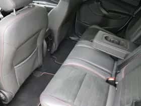 Ford Kuga (2018) thumbnail 30