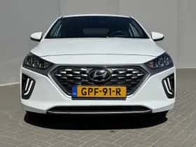 Hyundai Ioniq (2022) thumbnail 23