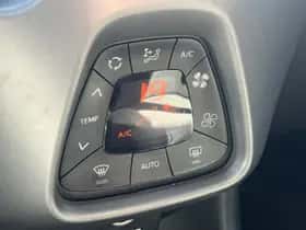 Toyota Aygo (2018) thumbnail 14