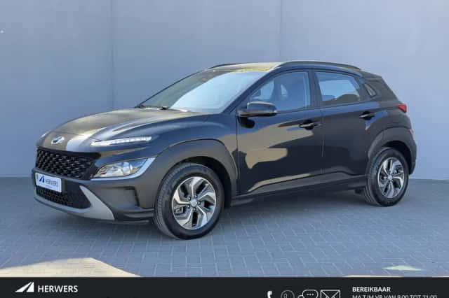 Hyundai Kona (2023) thumbnail 1