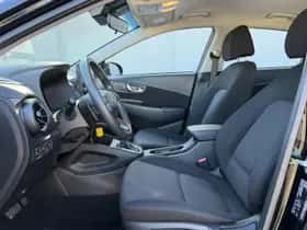 Hyundai Kona (2023) thumbnail 11