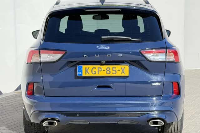 Ford Kuga (2023) thumbnail 37